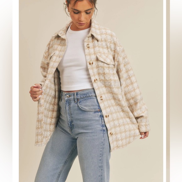 Sadie & Sage Jackets & Blazers - 🆕 SADIE & SAGE LESLEY HOUNDSTOOTH SHACKET
